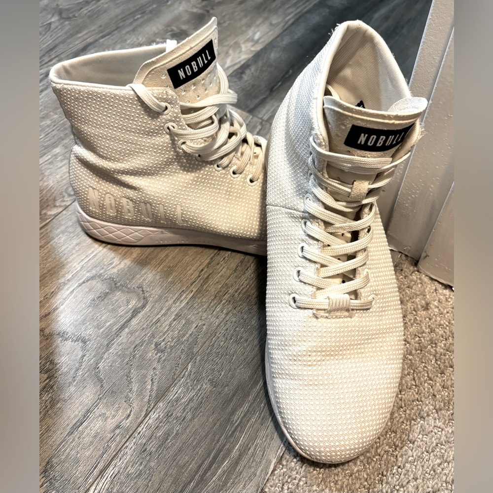 Nobull high tops. W10. White.